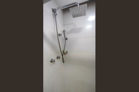 Apartamento à venda com 77m², 2 quartos e 1 vagaBanheiro Corredor