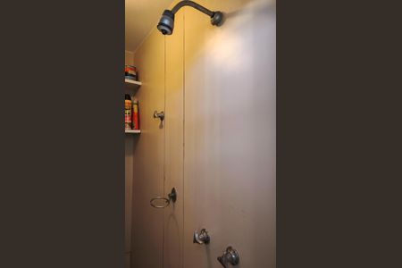 Apartamento à venda com 77m², 2 quartos e 1 vagaBanheiro de serviço