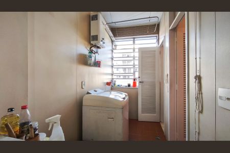 Apartamento à venda com 77m², 2 quartos e 1 vagaÁrea de Serviço