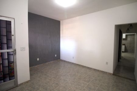 Casa à venda com 40m², 2 quartos e 1 vagaSala
