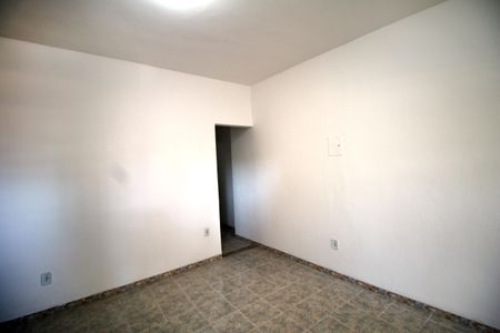 Casa à venda com 40m², 2 quartos e 1 vagaSala