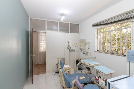 Casa à venda com 140m², 2 quartos e 2 vagasSala 1