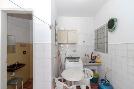 Casa à venda com 140m², 2 quartos e 2 vagasÁrea de Serviço