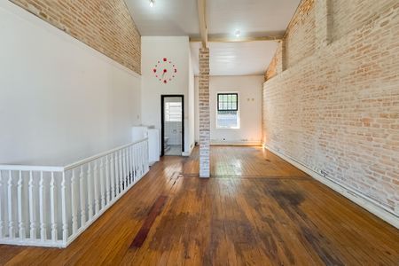 Casa à venda com 120m², 1 quarto e 1 vaga Casa à venda com 120m², 1 quarto e 1 vagaQuarto