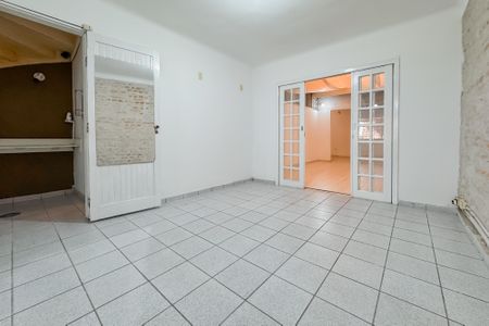 Casa à venda com 120m², 1 quarto e 1 vaga Casa à venda com 120m², 1 quarto e 1 vagaSala