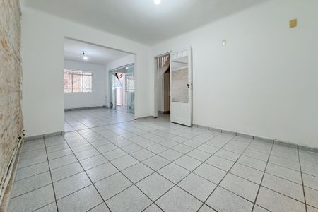 Casa à venda com 120m², 1 quarto e 1 vaga Casa à venda com 120m², 1 quarto e 1 vagaSala