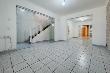 Casa à venda com 120m², 1 quarto e 1 vaga Casa à venda com 120m², 1 quarto e 1 vagaSala