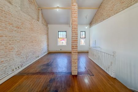 Casa à venda com 120m², 1 quarto e 1 vaga Casa à venda com 120m², 1 quarto e 1 vagaQuarto