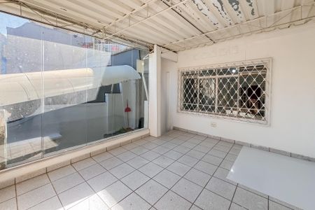 Casa à venda com 120m², 1 quarto e 1 vaga Casa à venda com 120m², 1 quarto e 1 vagaTerraço