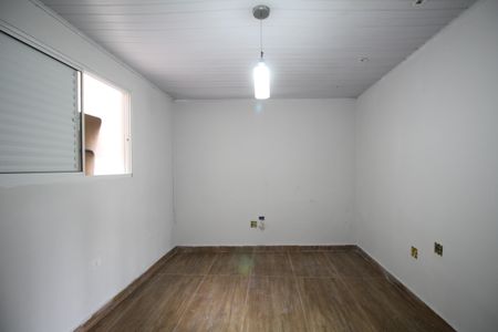 Quarto de casa para alugar com 2 quartos, 150m² em 0, São Paulo