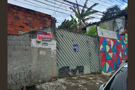 Casa para alugar com 150m², 2 quartos e 4 vagasFachada