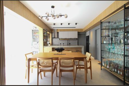 Apartamento à venda com 84m², 2 quartos e 1 vagaSala