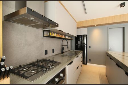 Apartamento à venda com 84m², 2 quartos e 1 vagaCozinha