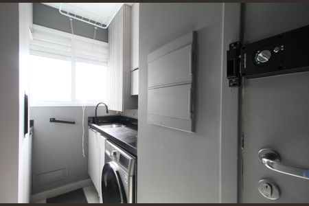 Apartamento à venda com 84m², 2 quartos e 1 vagaÁrea de Serviço