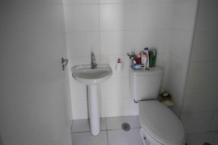 Apartamento para alugar com 32m², 2 quartos e sem vagaBanheiro