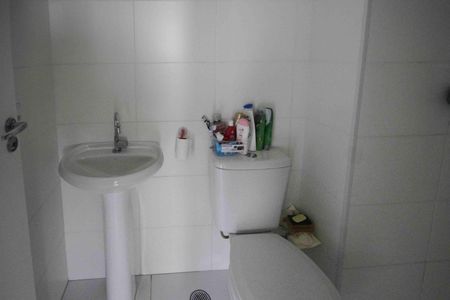 Apartamento para alugar com 32m², 2 quartos e sem vagaBanheiro