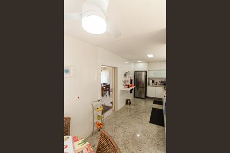 Casa à venda com 235m², 3 quartos e 5 vagasCozinha