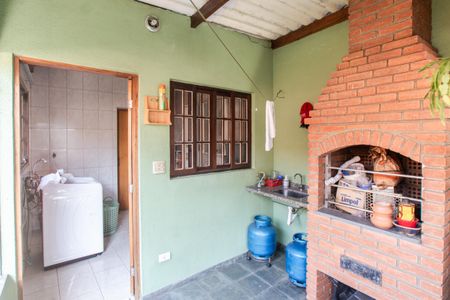 Casa à venda com 235m², 3 quartos e 5 vagasÁrea de Serviço e Quintal