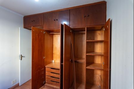 Apartamento à venda com 93m², 3 quartos e 1 vagaQuarto 2