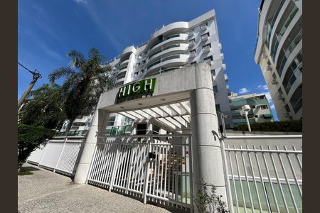 Apartamento à venda com 76m², 3 quartos e 1 vagaFachada