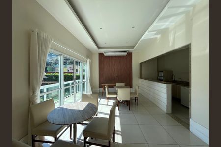 Apartamento à venda com 76m², 3 quartos e 1 vagaÁrea comum - Salão de festas 2