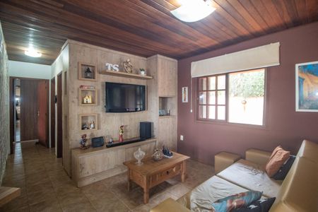 Casa à venda com 170m², 2 quartos e 2 vagas Casa à venda com 170m², 2 quartos e 2 vagasSala