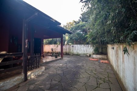 Casa à venda com 170m², 2 quartos e 2 vagas Casa à venda com 170m², 2 quartos e 2 vagasJardim