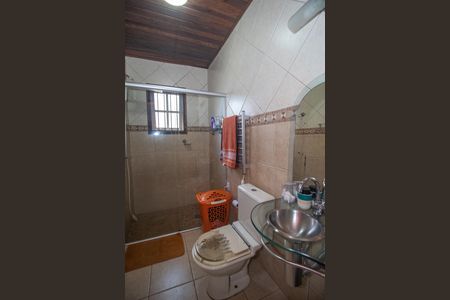 Casa à venda com 170m², 2 quartos e 2 vagas Casa à venda com 170m², 2 quartos e 2 vagasBanheiro da Suíte