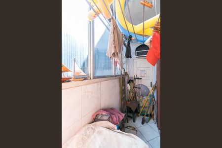 Apartamento para alugar com 74m², 2 quartos e sem vaga Apartamento para alugar com 74m², 2 quartos e sem vagaÁrea de Serviço