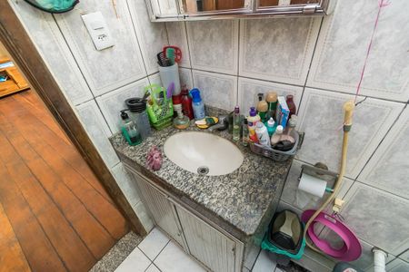 Apartamento para alugar com 74m², 2 quartos e sem vaga Apartamento para alugar com 74m², 2 quartos e sem vagaBanheiro
