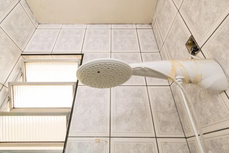 Apartamento para alugar com 74m², 2 quartos e sem vaga Apartamento para alugar com 74m², 2 quartos e sem vagaBanheiro