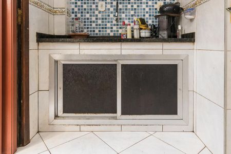 Apartamento para alugar com 74m², 2 quartos e sem vaga Apartamento para alugar com 74m², 2 quartos e sem vagaCozinha - Armários