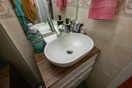 Apartamento à venda com 77m², 3 quartos e sem vagaBanheiro