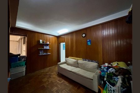 Apartamento para alugar com 230m², 4 quartos e 2 vagas Apartamento para alugar com 230m², 4 quartos e 2 vagasEscritório