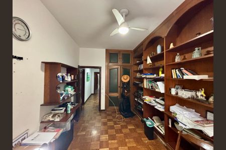 Apartamento para alugar com 230m², 4 quartos e 2 vagas Apartamento para alugar com 230m², 4 quartos e 2 vagasQuarto 3