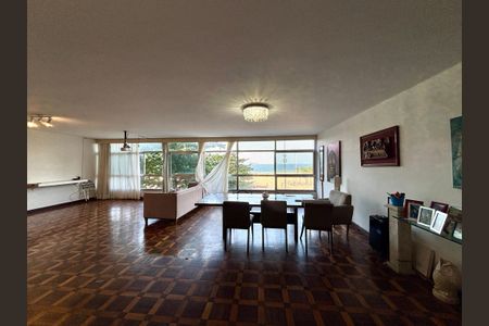 Apartamento para alugar com 230m², 4 quartos e 2 vagas Apartamento para alugar com 230m², 4 quartos e 2 vagasSala