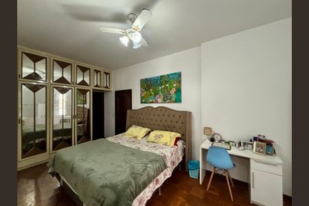 Apartamento para alugar com 230m², 4 quartos e 2 vagas Apartamento para alugar com 230m², 4 quartos e 2 vagasSuíte