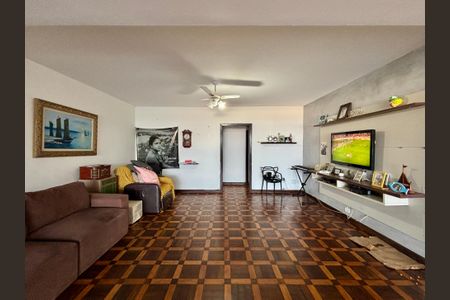 Apartamento para alugar com 230m², 4 quartos e 2 vagas Apartamento para alugar com 230m², 4 quartos e 2 vagasSala