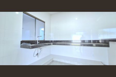 Casa à venda com 158m², 3 quartos e 2 vagasCozinha 