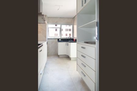 Apartamento para alugar com 176m², 3 quartos e sem vagaÁrea de Serviço