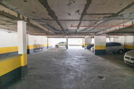 Apartamento à venda com 92m², 2 quartos e 1 vaga Apartamento à venda com 92m², 2 quartos e 1 vagaGaragem