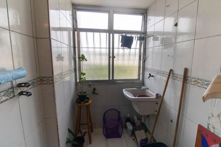 Apartamento à venda com 92m², 2 quartos e 1 vaga Apartamento à venda com 92m², 2 quartos e 1 vagaCozinha e Área de Serviço