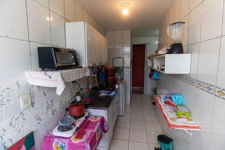 Apartamento à venda com 92m², 2 quartos e 1 vaga Apartamento à venda com 92m², 2 quartos e 1 vagaCozinha e Área de Serviço