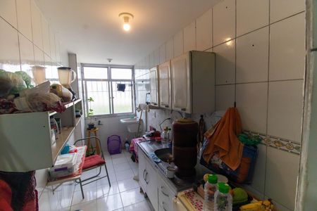 Apartamento à venda com 92m², 2 quartos e 1 vaga Apartamento à venda com 92m², 2 quartos e 1 vagaCozinha e Área de Serviço