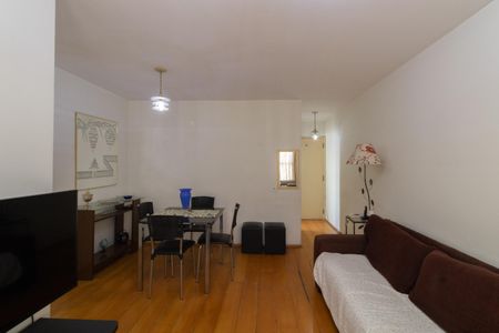 Apartamento para alugar com 63m², 3 quartos e 1 vaga Apartamento para alugar com 63m², 3 quartos e 1 vagaSala
