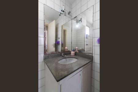 Apartamento para alugar com 63m², 3 quartos e 1 vaga Apartamento para alugar com 63m², 3 quartos e 1 vagaBanheiro