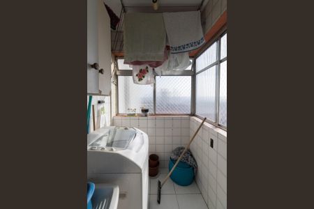 Apartamento para alugar com 63m², 3 quartos e 1 vaga Apartamento para alugar com 63m², 3 quartos e 1 vagaCozinha e Área de Serviço