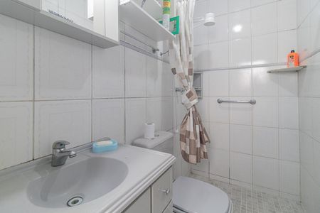 Casa à venda com 231m², 3 quartos e 3 vagasBanheiro 2