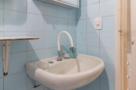 Casa à venda com 231m², 3 quartos e 3 vagasBanheiro 1