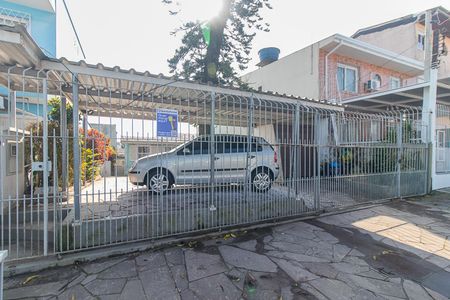 Casa à venda com 231m², 3 quartos e 3 vagasFachada